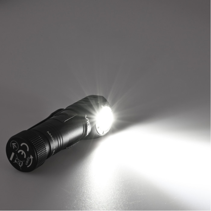 Портативный светодиодный фонарик VIDEX VLF-A056H 200Lm 5000K