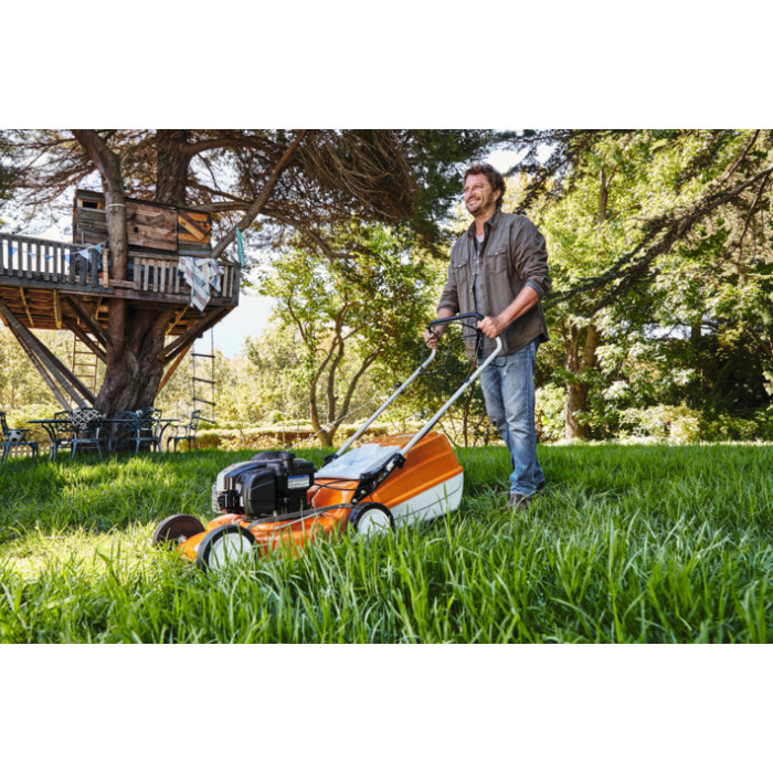 Бензиновая газонокосилка STIHL RМ 248